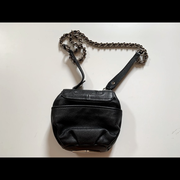 Auth OR by Oroton black leather crossbody bag - Picture 2 of 16